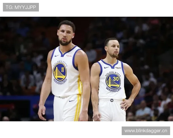 沃特金斯与霍伊伦：新生代中锋进攻效率及战术角色对比分析