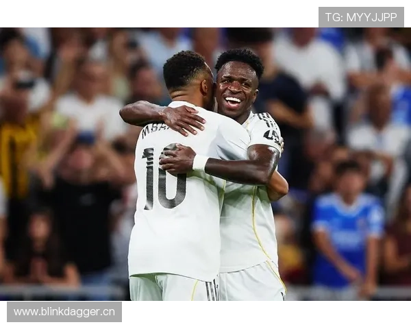 维尼修斯与姆巴佩：谁是皇马未来一哥？战术角色与影响力对比