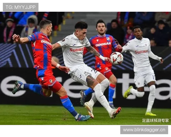 拉齐奥老龄化问题显现,球队阵容持续更新面临关键期考验