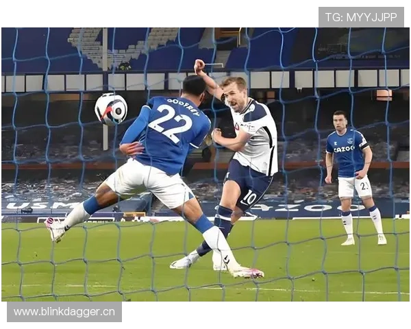 热刺防守稳定性成最大隐患,影响球队整体表现 热刺防守稳定性成最大隐患,影响球队整体表现