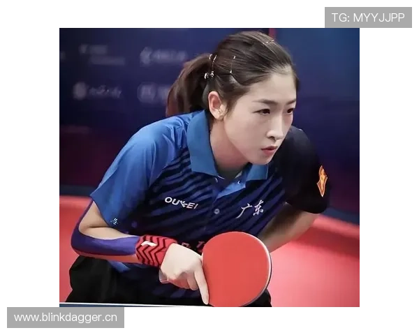 刘诗雯比赛前夜居然这么轻松？！谁能想到赛场上是她的另一面了