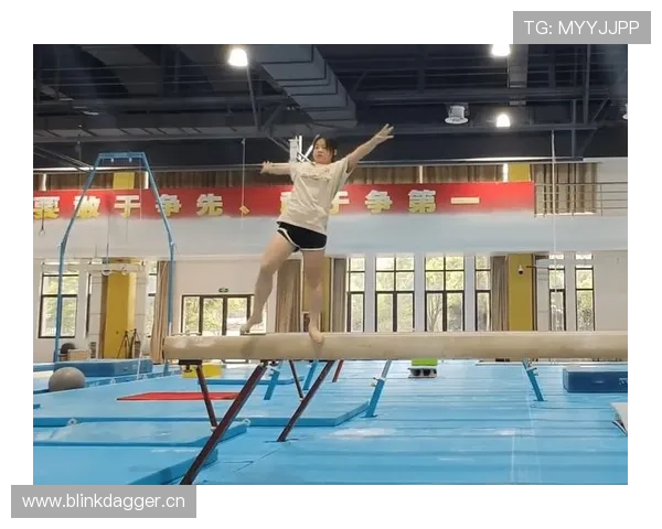 管晨辰比赛间隙竟然去健身房，普通人连周末都懒得动一下！