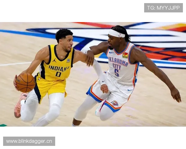 哈利伯顿持续高效组织助攻率显著提升球队进攻节奏