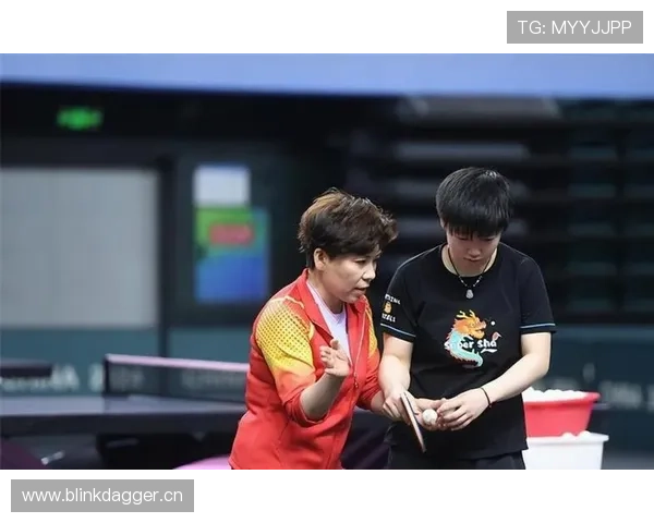 邓亚萍当年赢球后喝的那瓶矿泉水，现在看简直是凡尔赛鼻祖